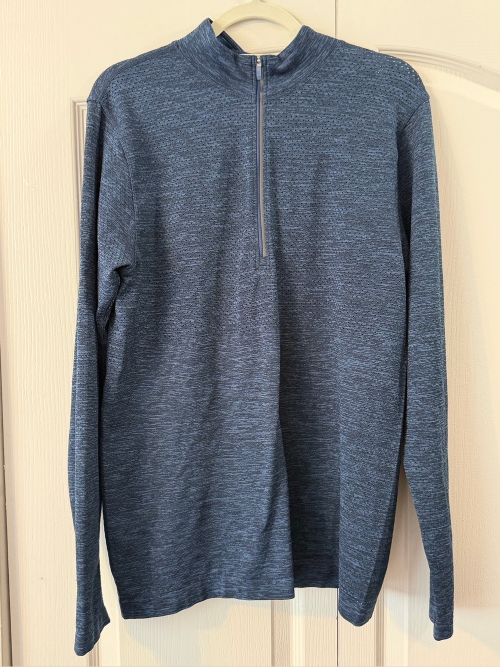 lululemon athletica Men's Heather Navy Quarter-Zip Pullover